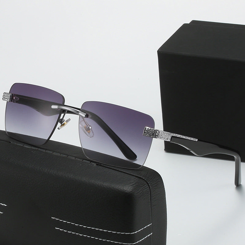 Ladies fashionable sunglasses in elegant square design Stornfield