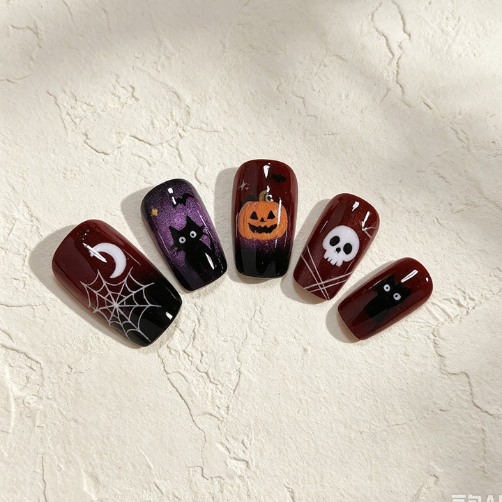 Halloween-Themed Press-On Nail Art Stornfield