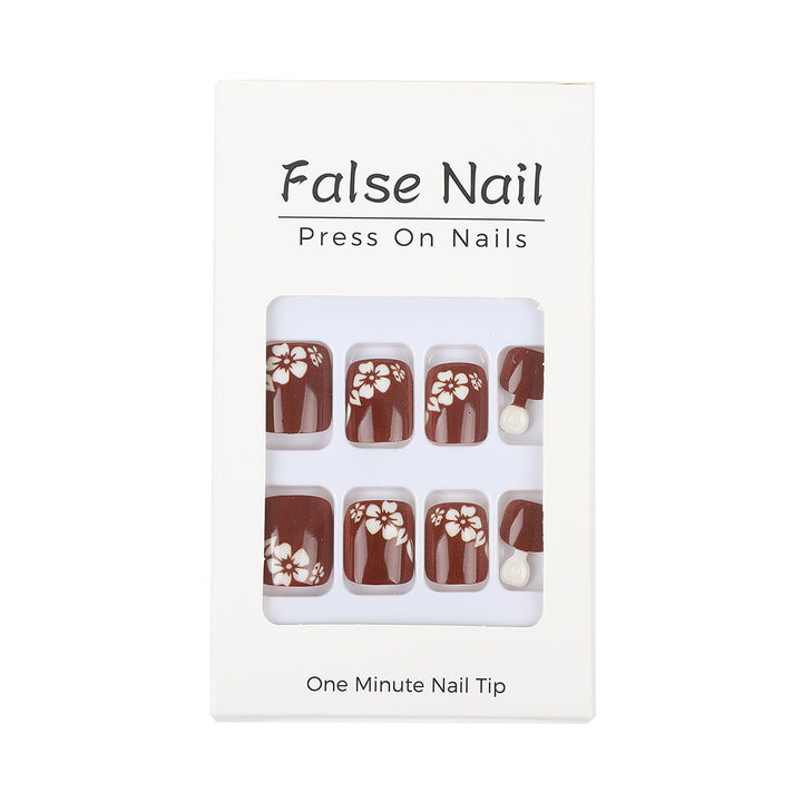 Artificial nails in elegant natural design Stornfield