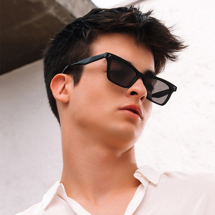 Ladies elegant sunglasses in fashionable rectangular design Stornfield