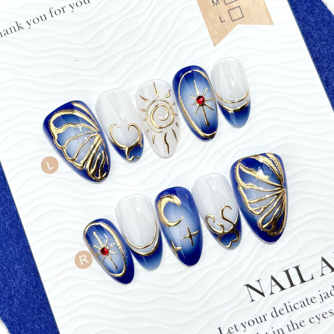 Artistic Press-On Nail Set with Elegant Gold Designs
