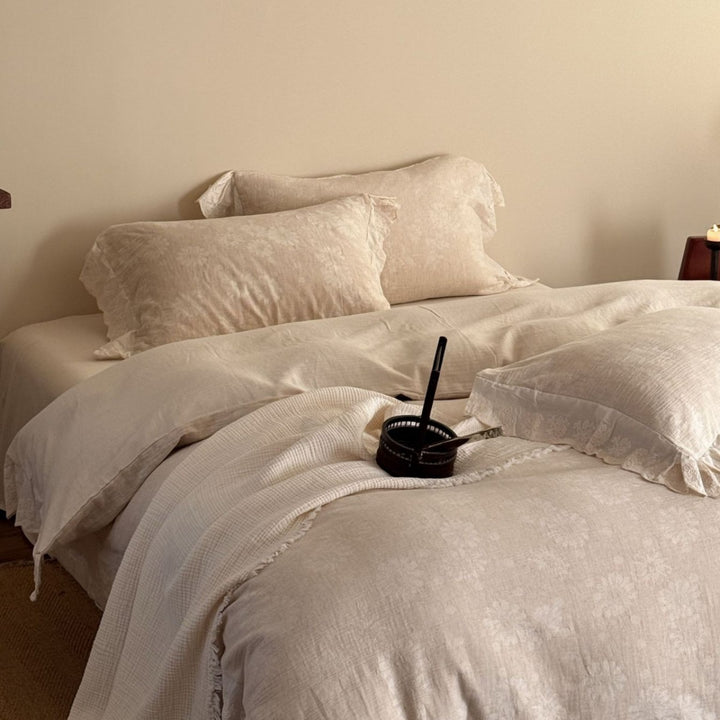 Lace-Trim Cotton-Linen Jacquard Duvet Cover Set with Ruffled Edge