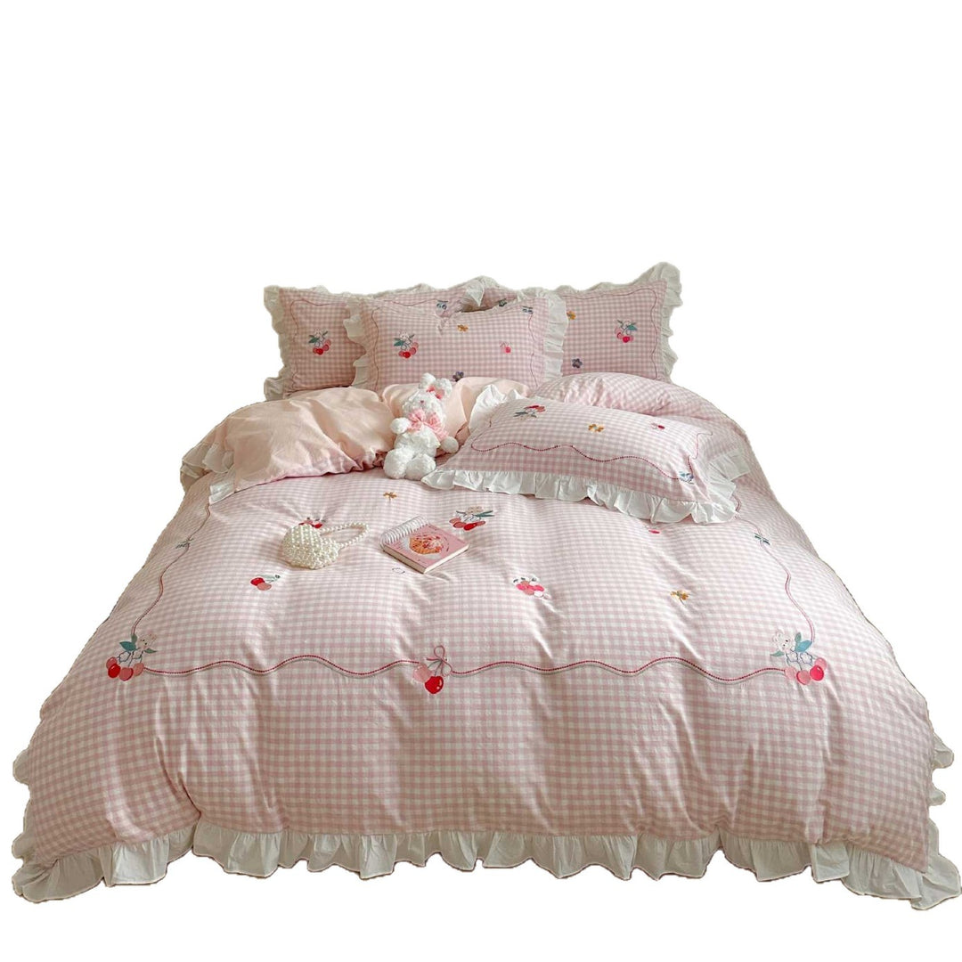 Ruffled Gingham Embroidered Duvet Cover Set with Scalloped Stitching and Pillow Shams