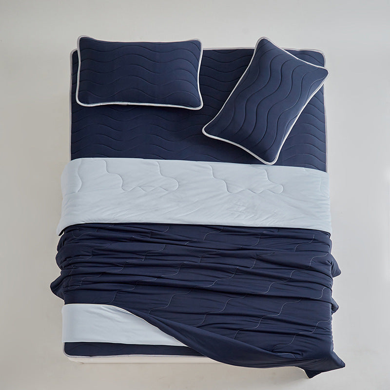Wende-duvet-cover-and-topper-set-with-wave-quilting-and-contrast-piping