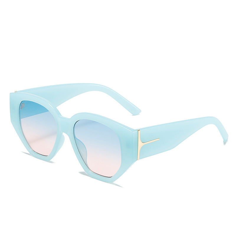 Fashionable Cat-Eye Sunglasses with Unique Geometric Frame Stornfield