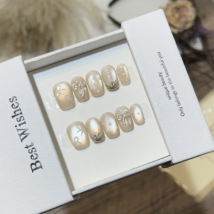 Elegant Bow-Embellished Press-On Nail Art Set Stornfield