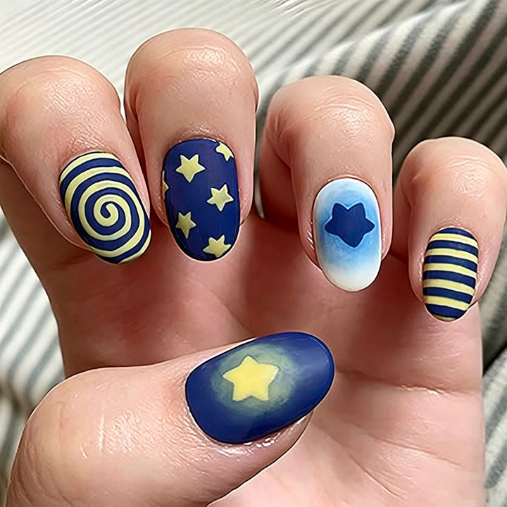 Whimsical Star Pattern Press-On Nail Art Set