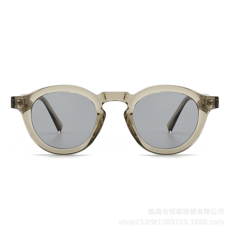 Women's fashionable sunglasses in modern oval design Stornfield