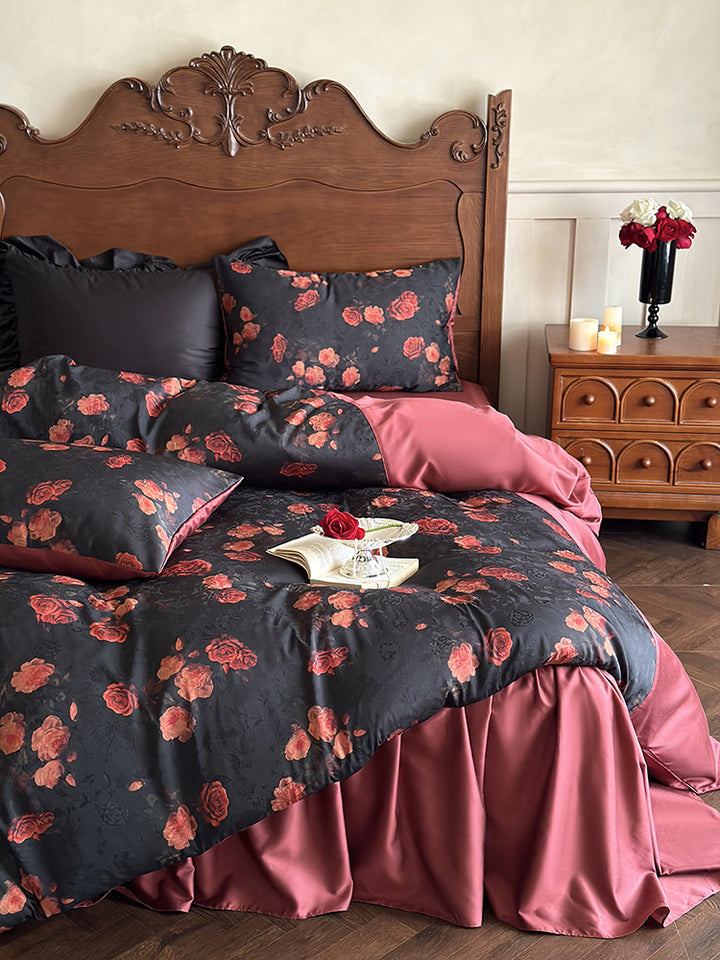 Luxurious satin bedding set with rose pattern and reversible cover