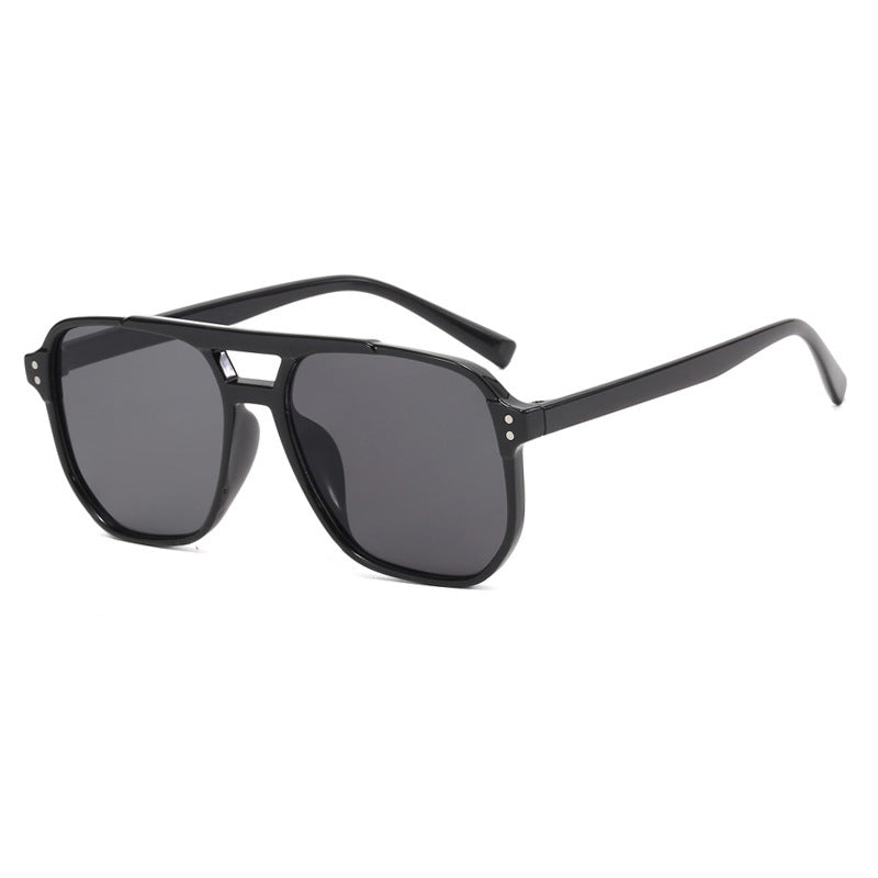 Women's fashionable sunglasses with angular frame Stornfield