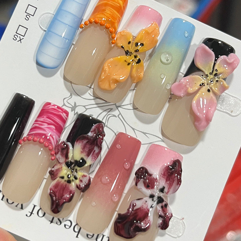 Handcrafted Floral Design Press-On Nail Set Stornfield