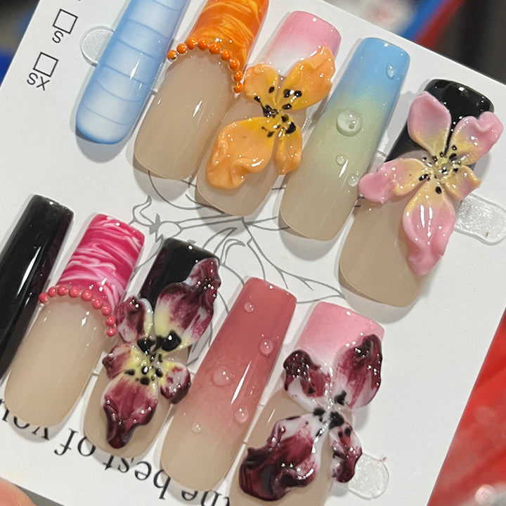 Handcrafted Floral Design Press-On Nail Set Stornfield