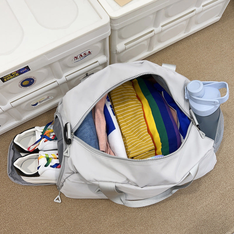 Durable Multi-Pocket Travel Duffle