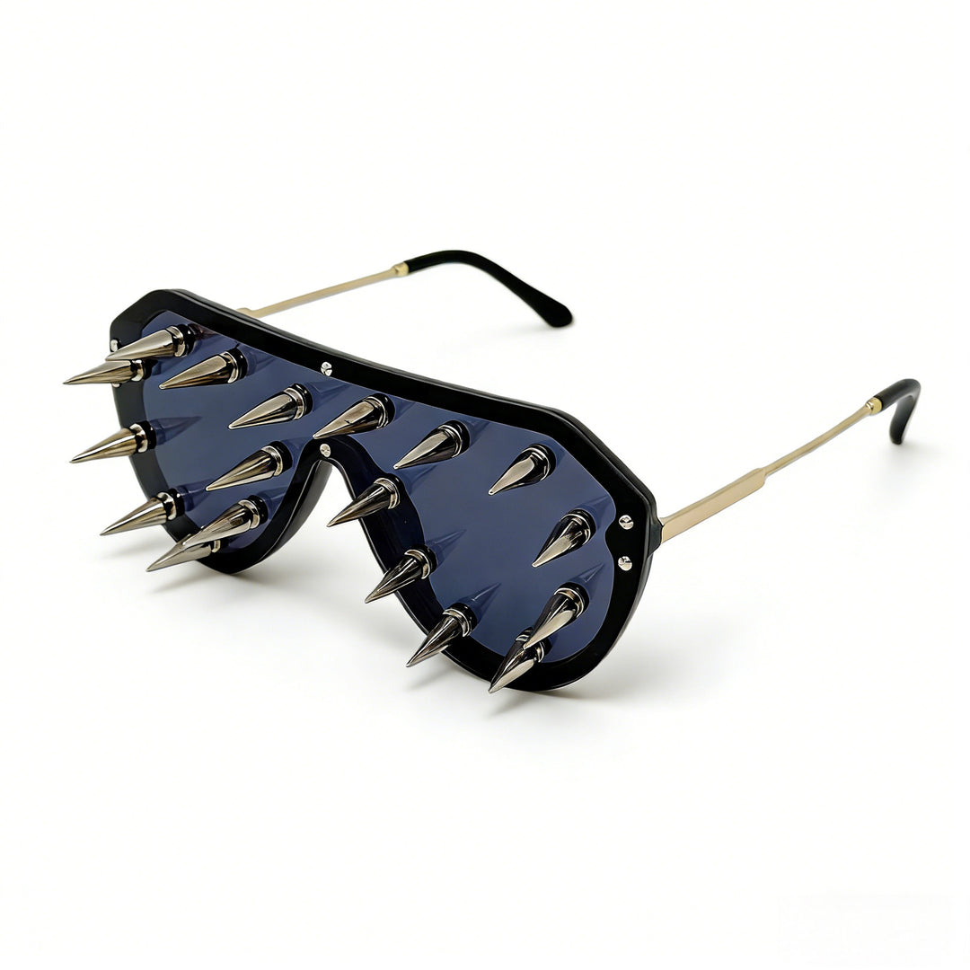 Women striking design sunglasses with spikes Stornfield
