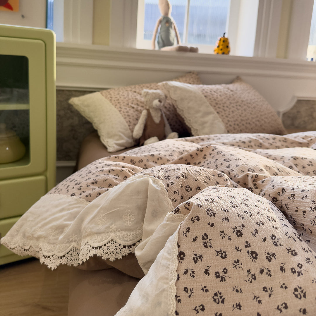 Vintage Floral Pattern Duvet Cover Set