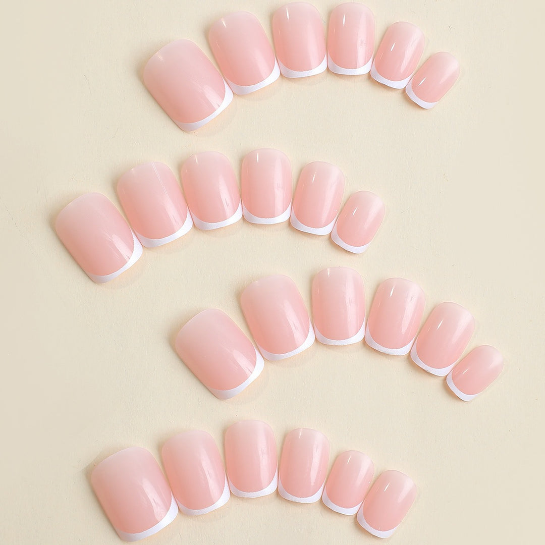 Artificial nail set with creative animal and glitter details Stornfield