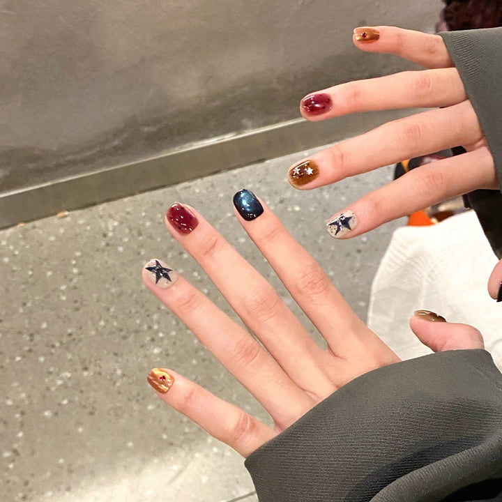Artificial nails with sparkling star design Stornfield