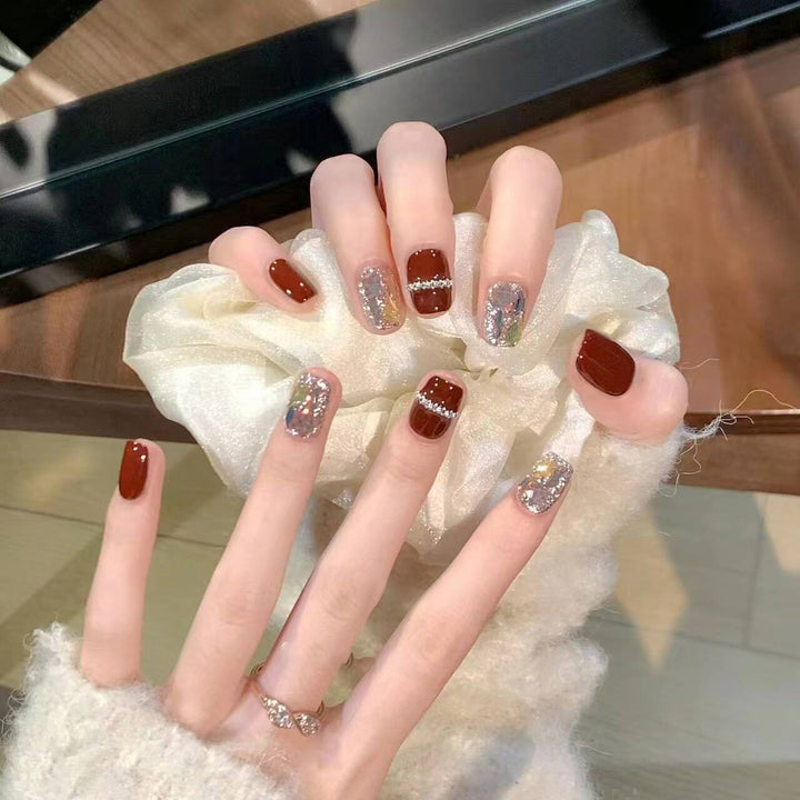 Decorative Press-On Nails Stornfield