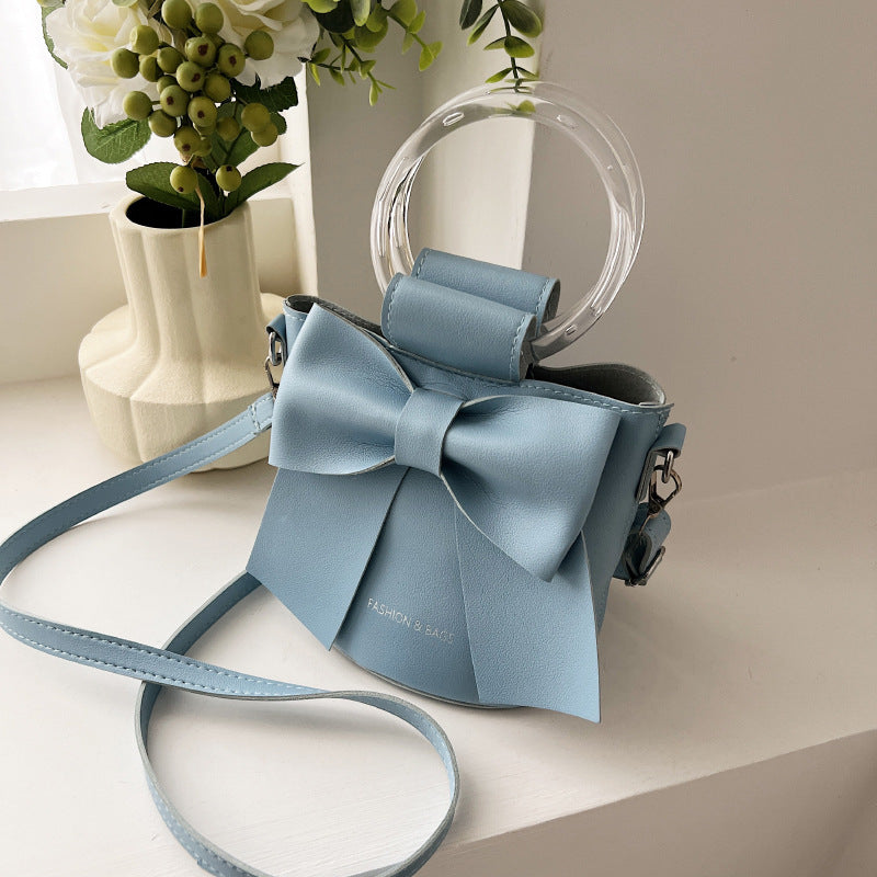 Elegant Bow-Detail Handbag
