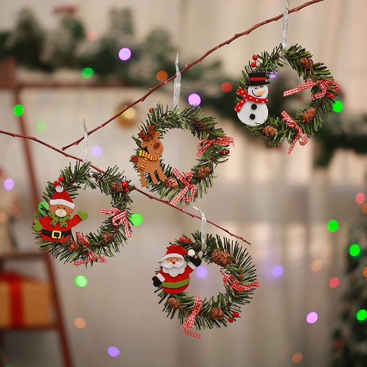 Festive Pine Cone Wreath with Reindeer Decoration Stornfield