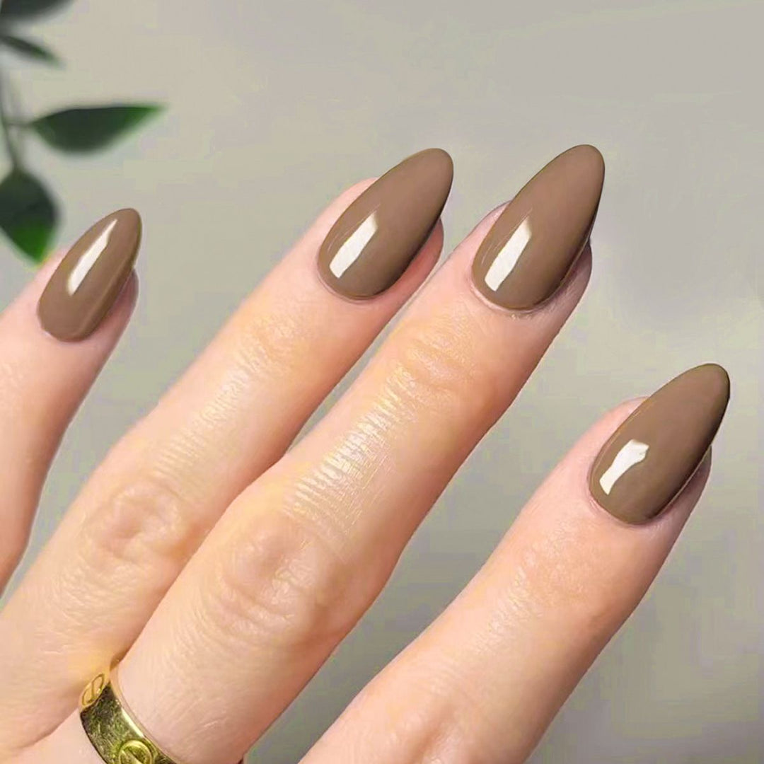Artificial nails with modern night motif Stornfield