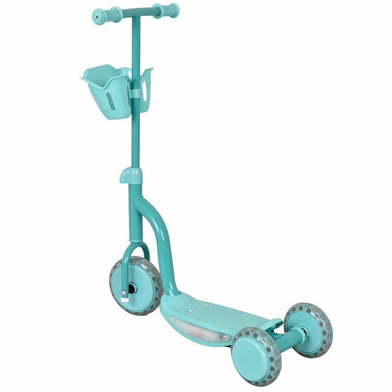Lightweight Interactive Trike Scooter Stornfield