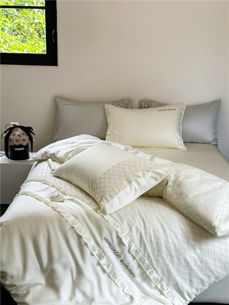 Satin bedding set