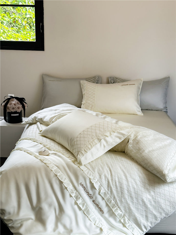 Satin bedding set