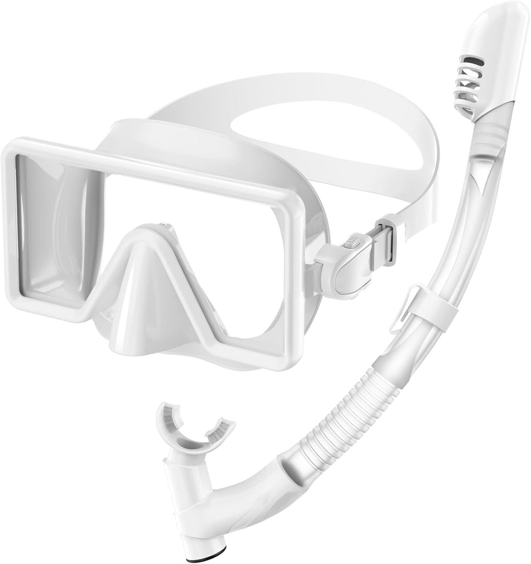 High-quality diving mask with wide field of vision and flexible snorkel Stornfield