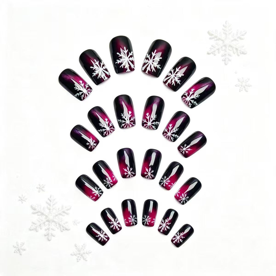 Artificial nails with festive snowflake design Stornfield