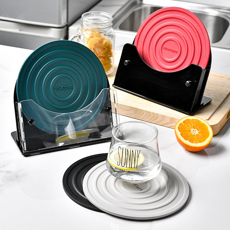 Silicone pot lid with innovative steam vent Stornfield