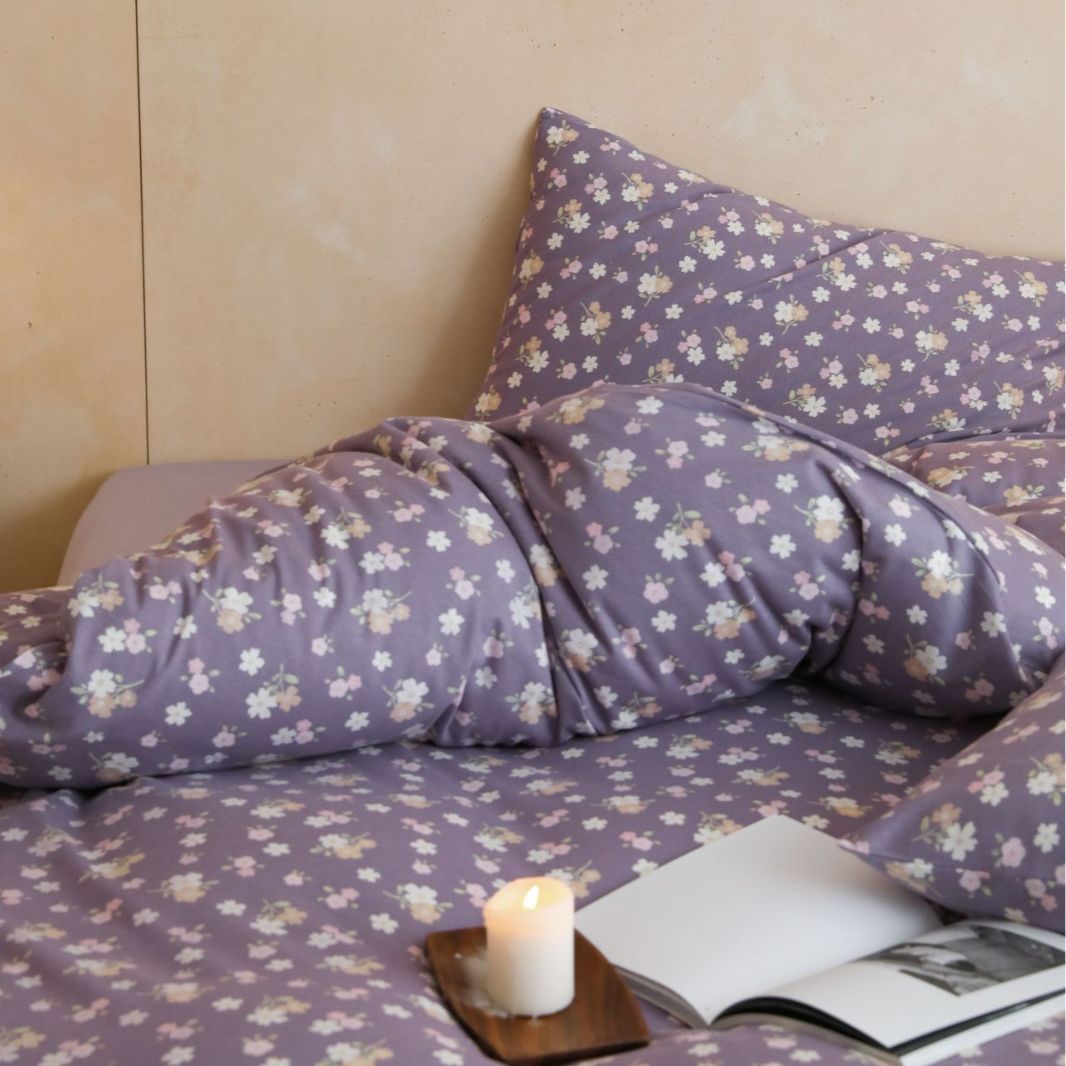 Decorative Floral Print Bedding Set Stornfield