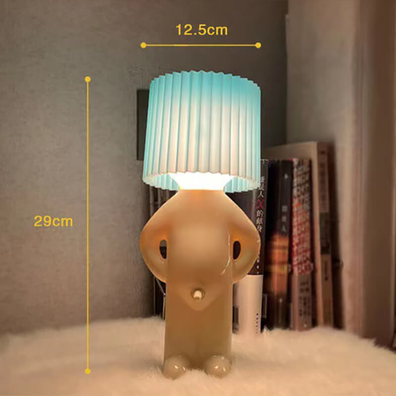 Stornfield | Petite lampe de table garçon désordonné
