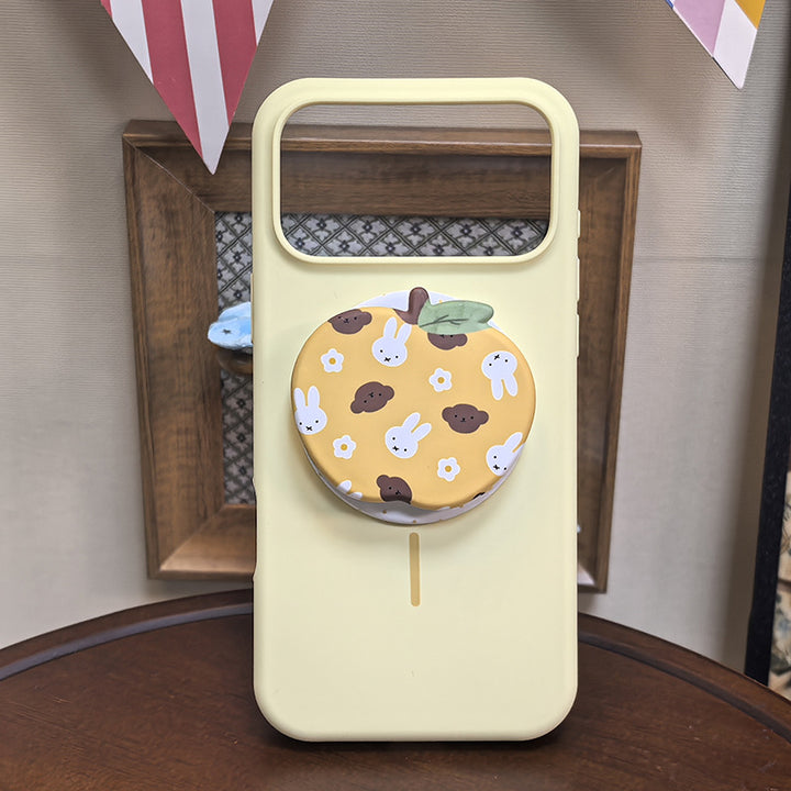 Cute Anime-Style Phone Grip Stornfield