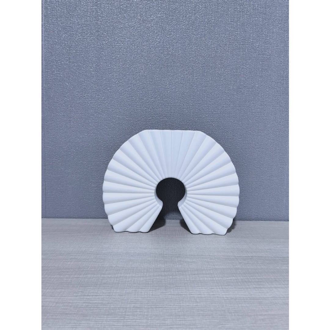 Decorative Fan-Shaped Stornfeild