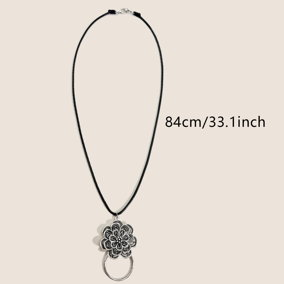 Floral Pendant Necklace Stornfield