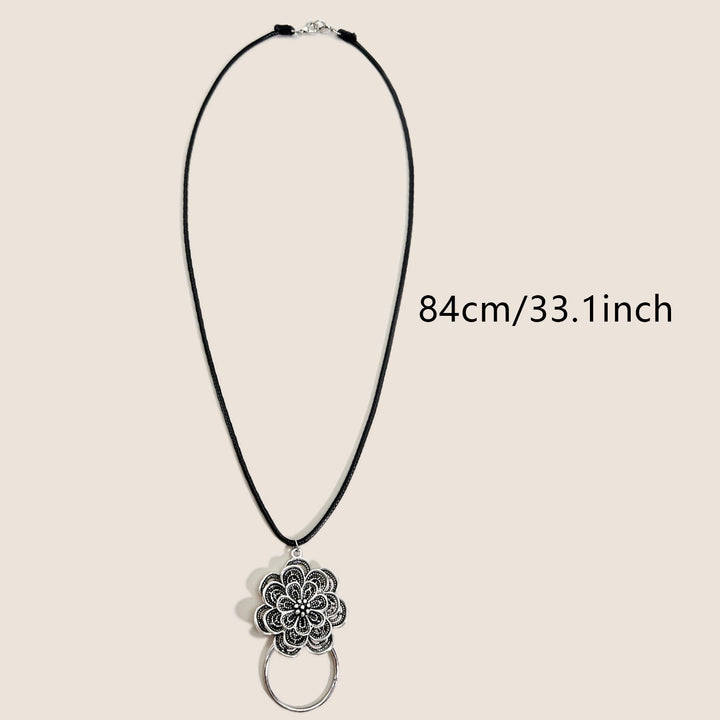 Floral Pendant Necklace Stornfield