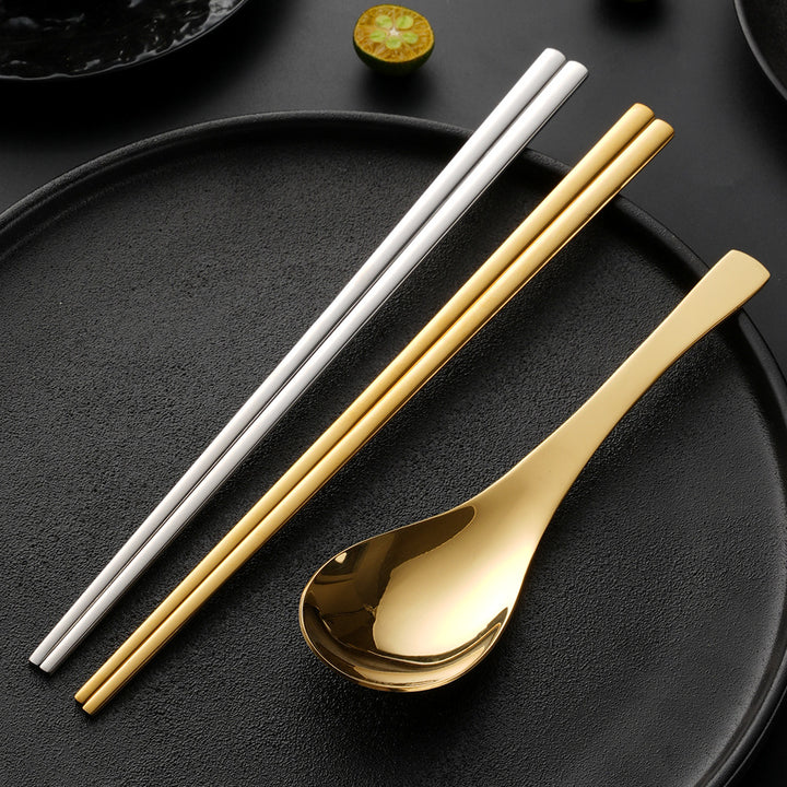 Elegant spoon with ergonomic design and polished surface Stornfield