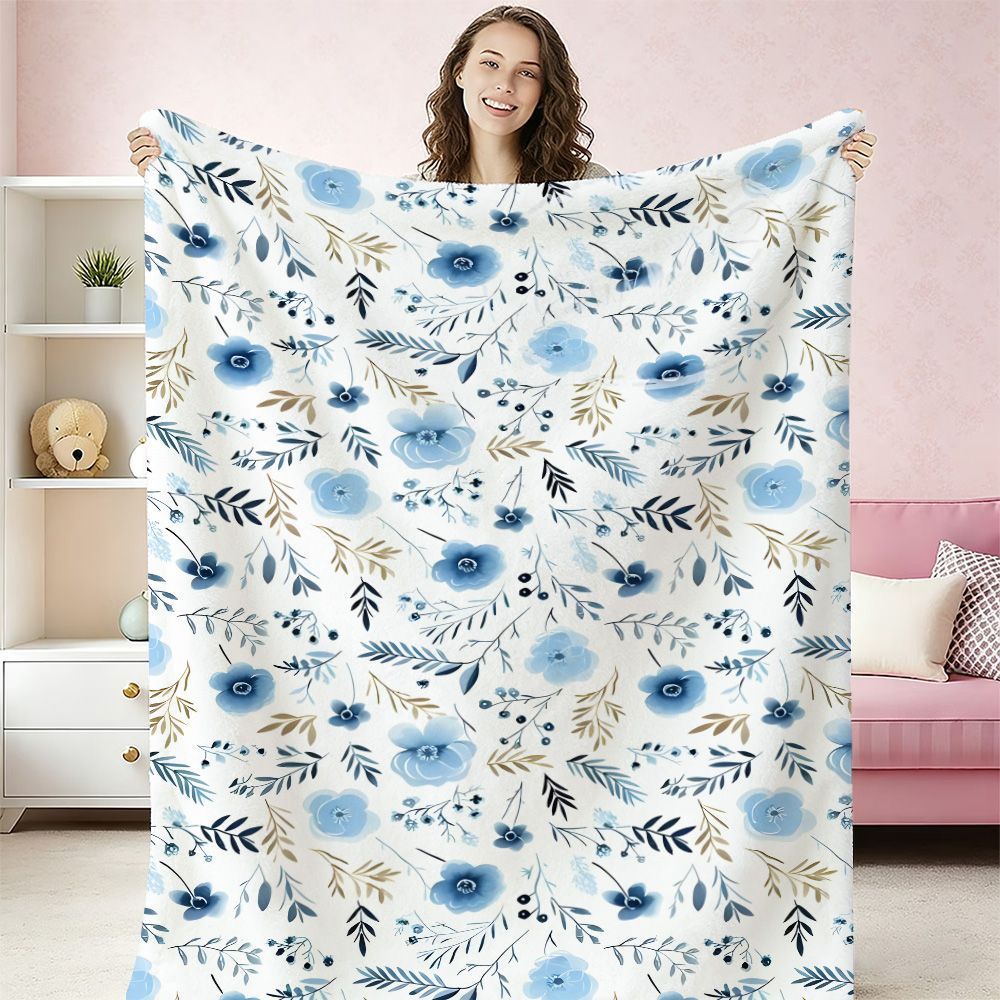 Floral Patterned Fleece Throw Blanket