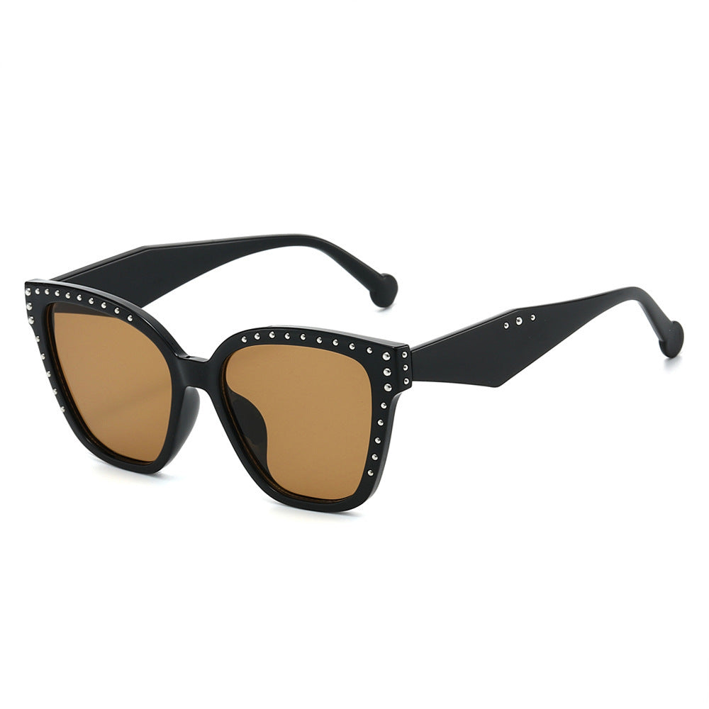 Oversized Fashion Cat-Eye Sunglasses with Rhinestone Details Stornfield