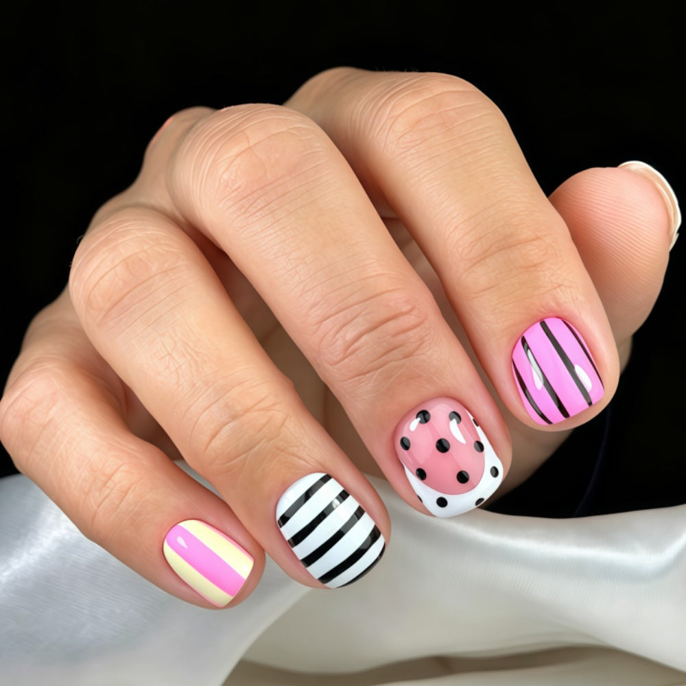 Creative Nail Art Set Stornfield