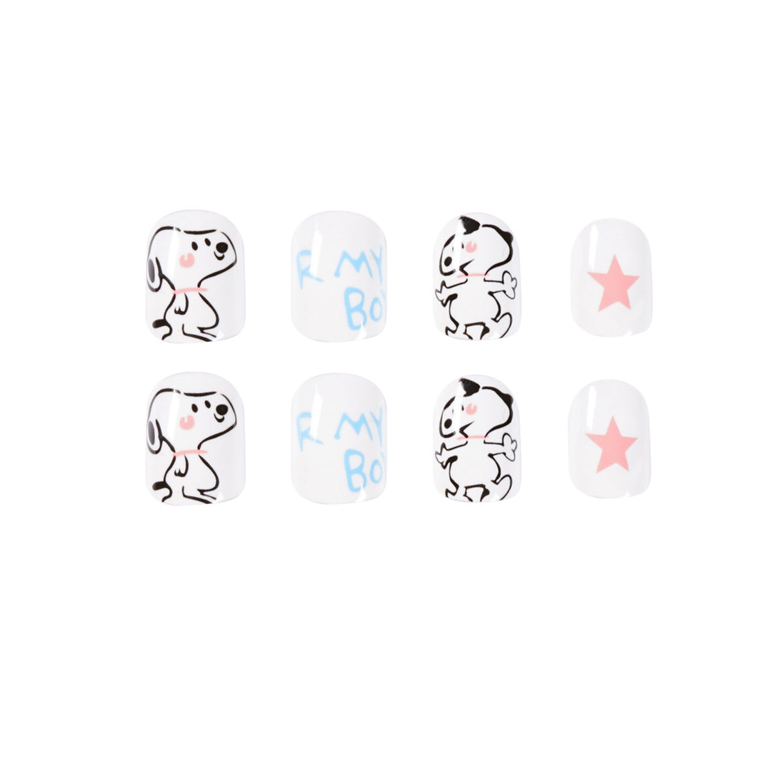 Playful nail art with animal motifs Stornfield