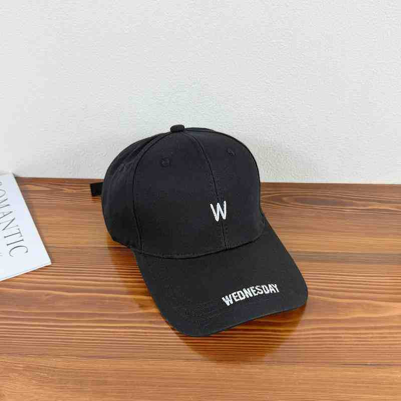 Women's Adjustable Cotton Cap Stornfield