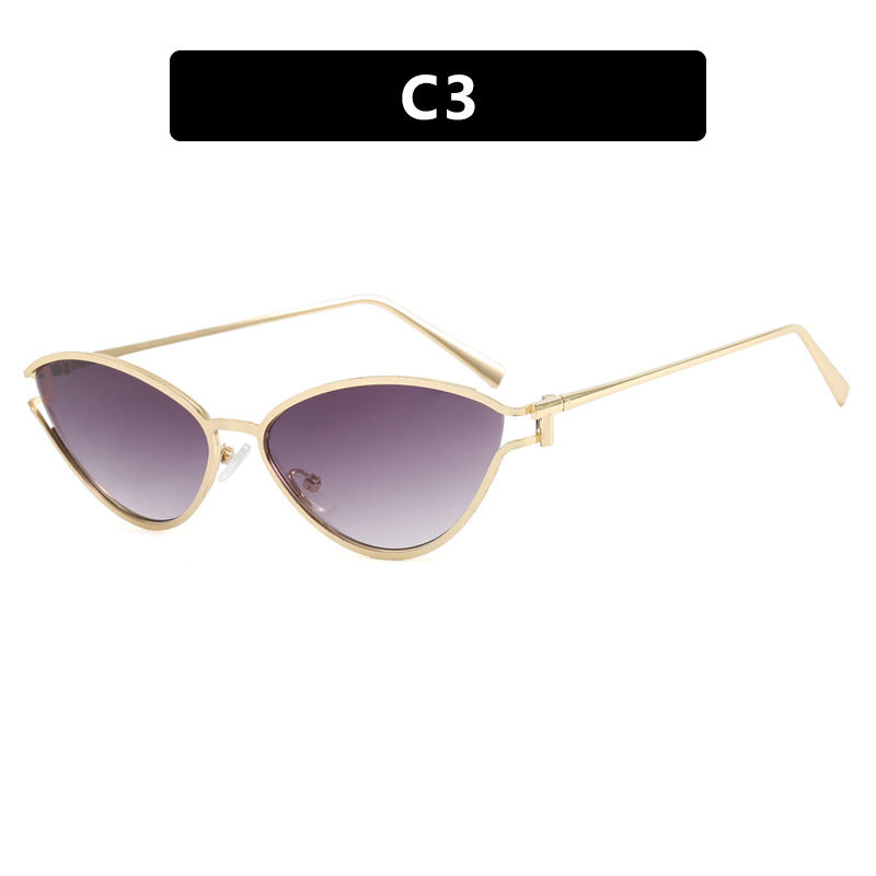 Ladies Cat-Eye Sunglasses in Elegant Gold Frame Stornfield