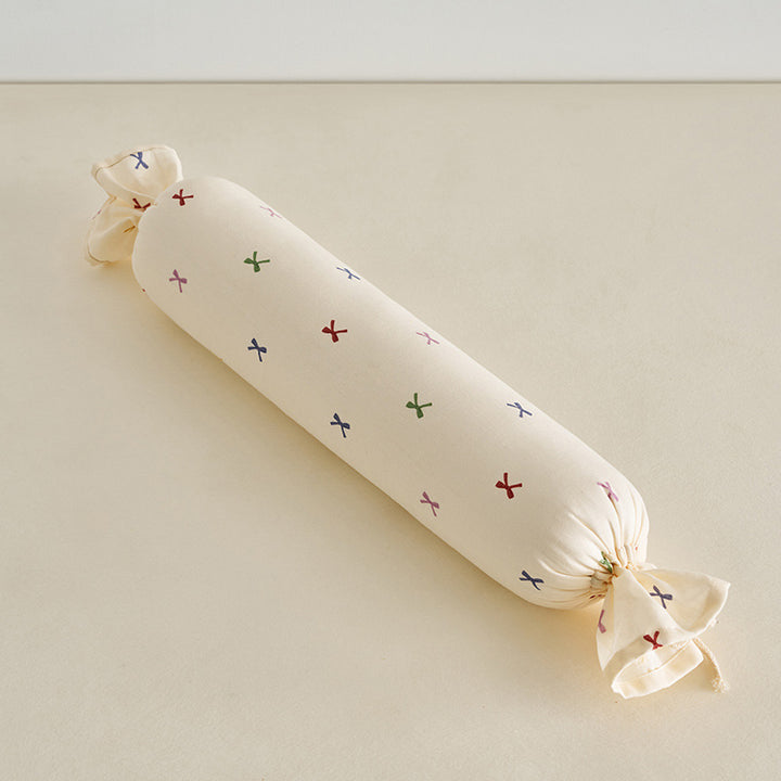Neck support roll with loving heart design Stornfield