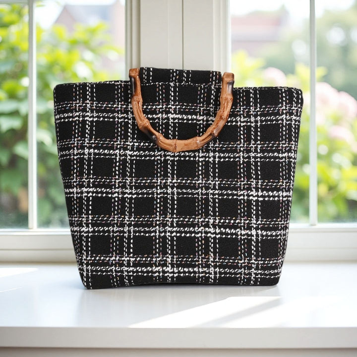 Stylish picnic bag with bamboo handles Stornfield