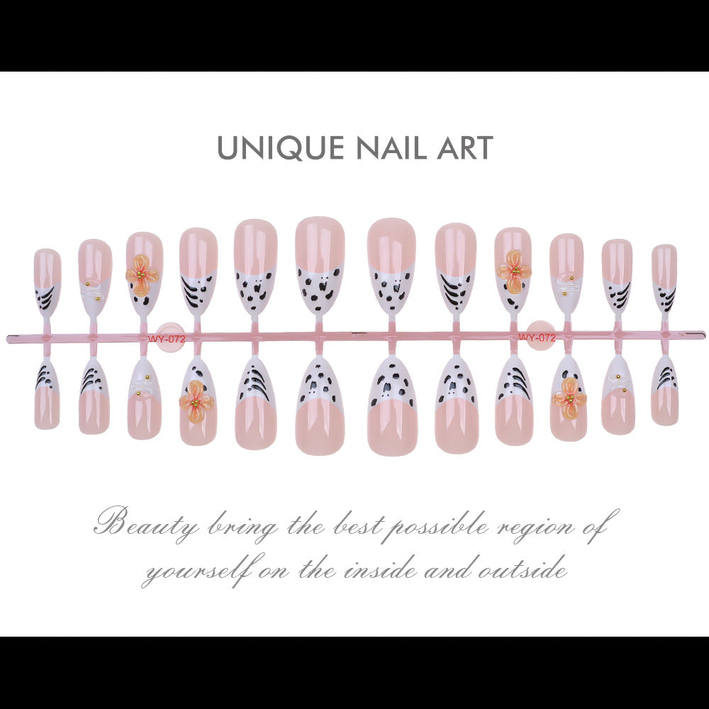 Artistic Flower-Embellished Press-On Nails Stornfield