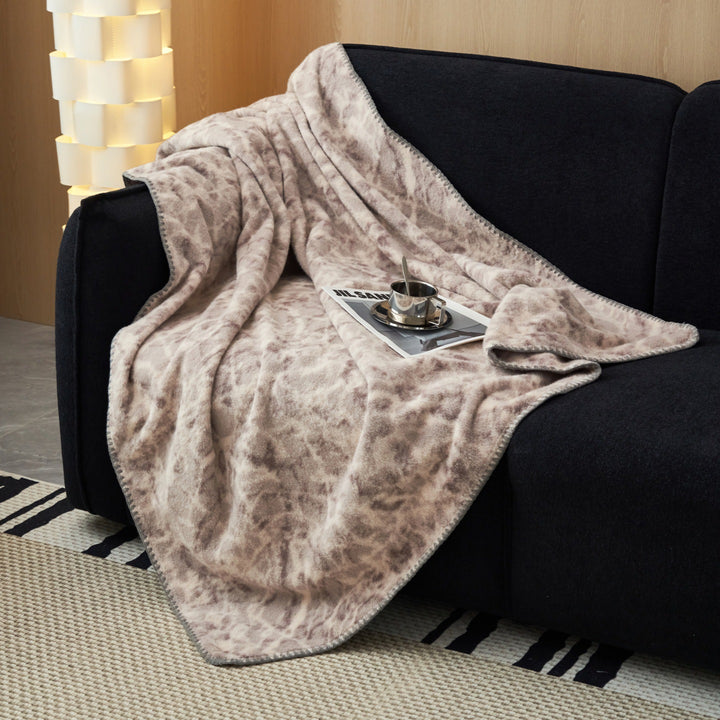 Cozy Decorative Fleece Throw Blanket
