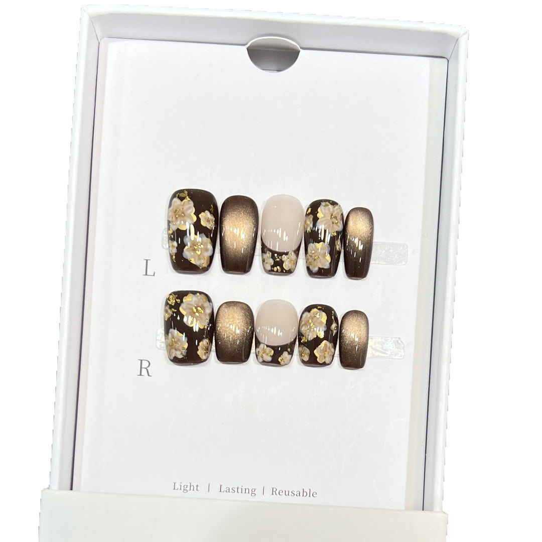 Artistic Floral-Embellished Press-On Nail Set Stornfield