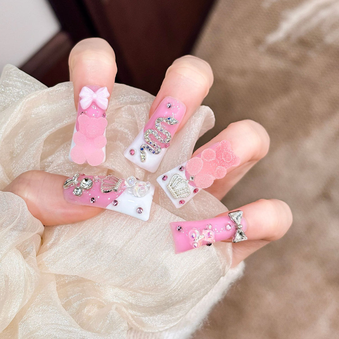 Decorative Press-On Nail Art Kit